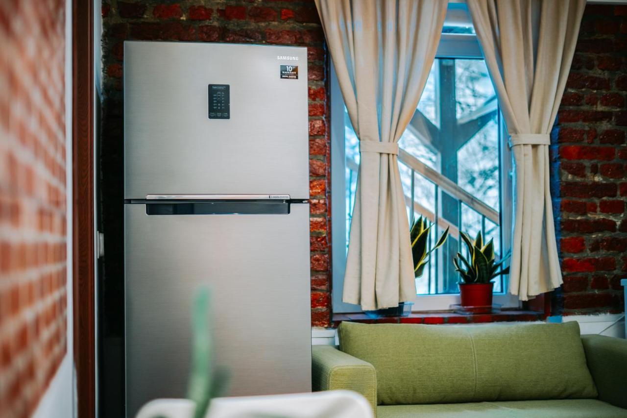 Kali Host Home Away From Home Târgu-Mureş エクステリア 写真